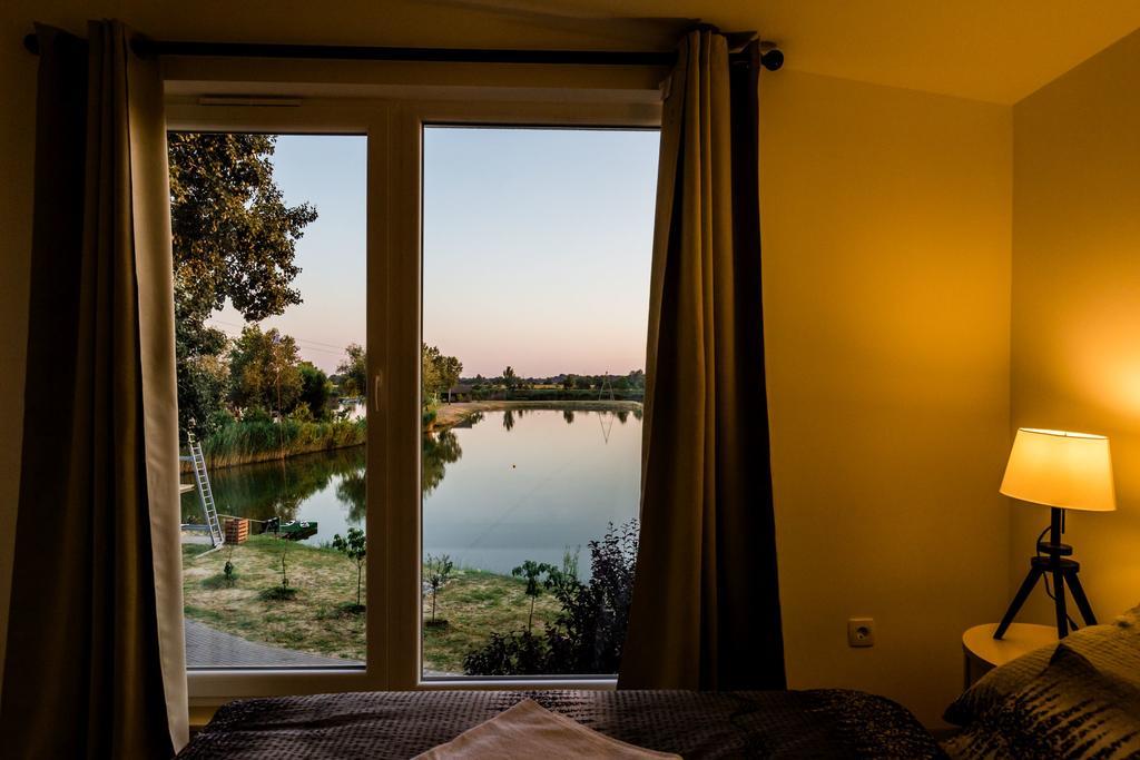 Sun City Vizisport Paradicsom Hódmezővásárhely Exteriör bild